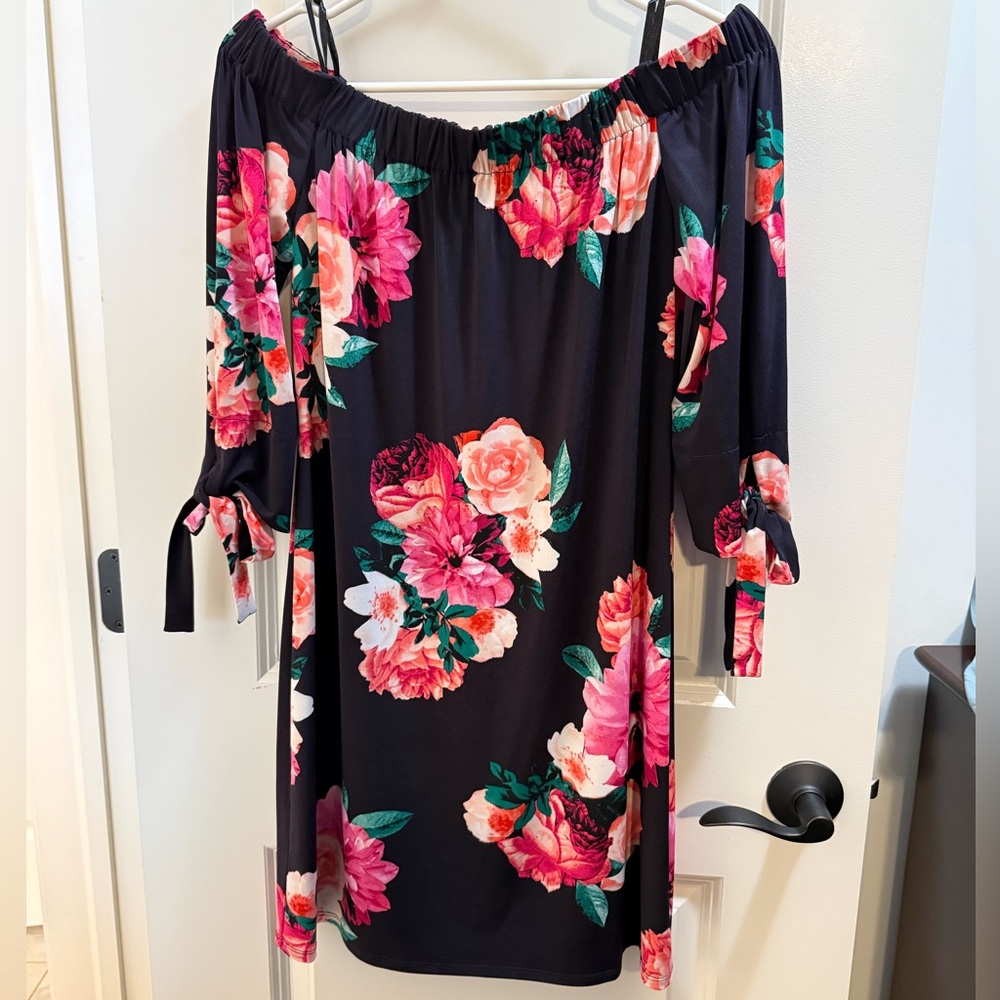 Eliza J Black Floral Tie Sleeve Dress